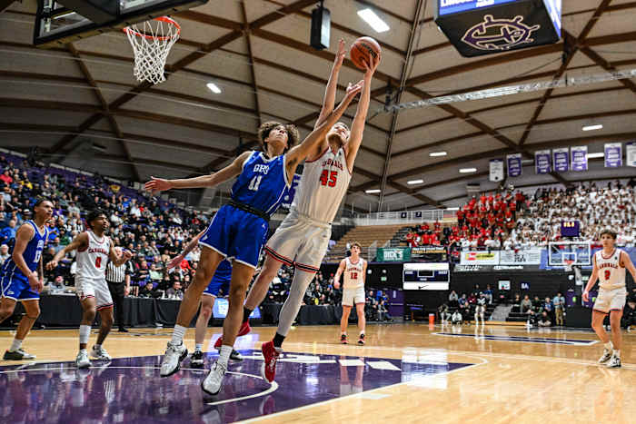 Lincoln Gresham 6A Oregon boys basketball quarterfinal Naji Saker -65